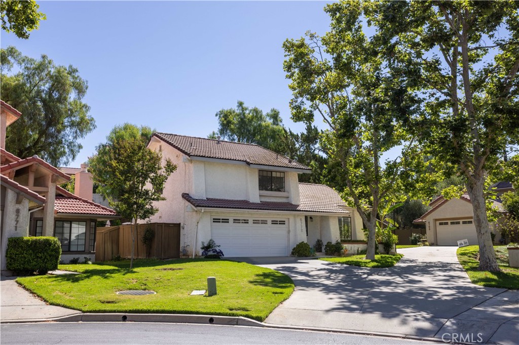 Welcome to 6772 Pheasant Ln in the heart of Oak Park—where comfort meets convenience in one of the area's most desirable communities. This beautifully maintained home offers 3 bedrooms and 2.5 bathrooms with a functional layout ideal for modern living.
Step inside to find sleek newly-renovated laminate flooring throughout, updated bathrooms, and fresh interior paint that enhances the bright, open feel of the home. The kitchen comes fully equipped with all major appliances, including a refrigerator, stove, dishwasher, microwave, reverse osmosis filtration system, and the added convenience of in-unit washer and dryer. Step outside into the elegance of a private, serene and green backyard perfect for both entertaining and private solitude. Whether you're relaxing at home or entertaining guests; this residence is move-in ready and thoughtfully upgraded for your everyday needs.
Located within walking distance from top-rated Oak Park schools, just minutes from award-winning parks, and scenic hiking and biking trails, this home is perfect for those who love the outdoors and value a vibrant community lifestyle. Enjoy weekend adventures at nearby Deerhill Park, Medea Creek Trail, or the many greenbelts and recreation areas that make Oak Park so special. The community association features well-kept grounds along with access to a sparkling pool and spa—ideal for relaxing after a long day. With close proximity to shopping, dining, and freeway access, this home delivers the perfect balance of serenity and connectivity.
This residence offers not only convenience but also the opportunity to become part of a close-knit and top-rated school district. Don't miss this opportunity to live in one of Oak Park’s most sought-after neighborhoods!