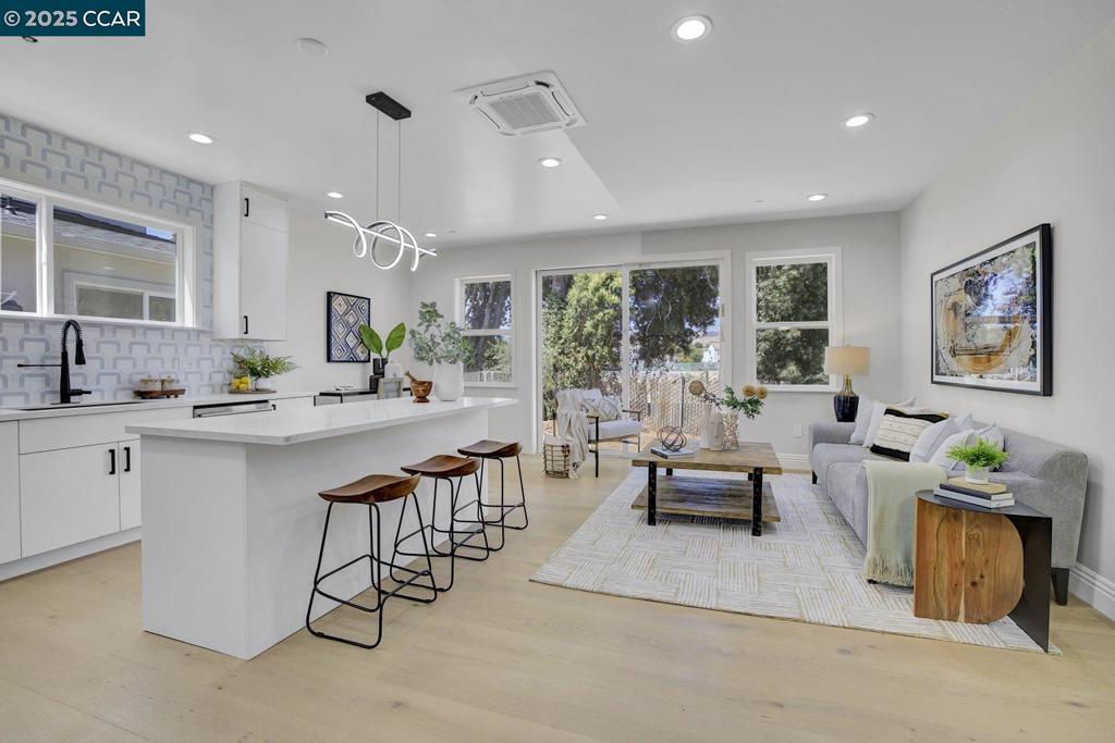 NORTHGATE - Residential