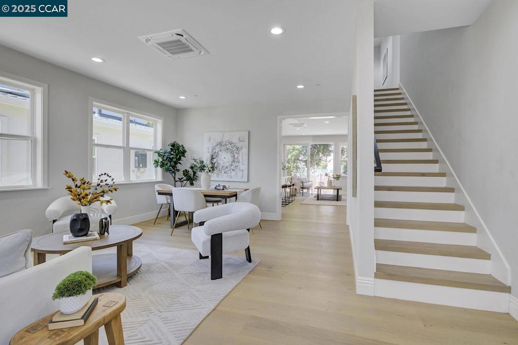 NORTHGATE - Residential