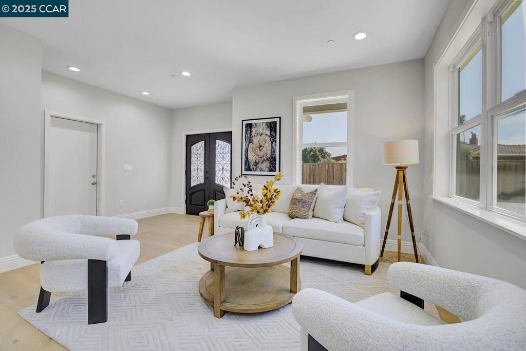 NORTHGATE - Residential