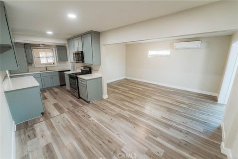 Photo of 35372 Avenue E, Yucaipa, CA 92399 (MLS # CV25249144)