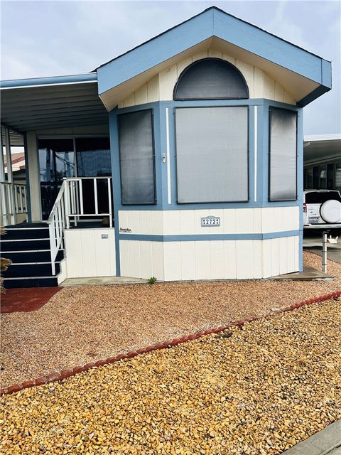 1295 S Cawston 272 Hemet CA 92545