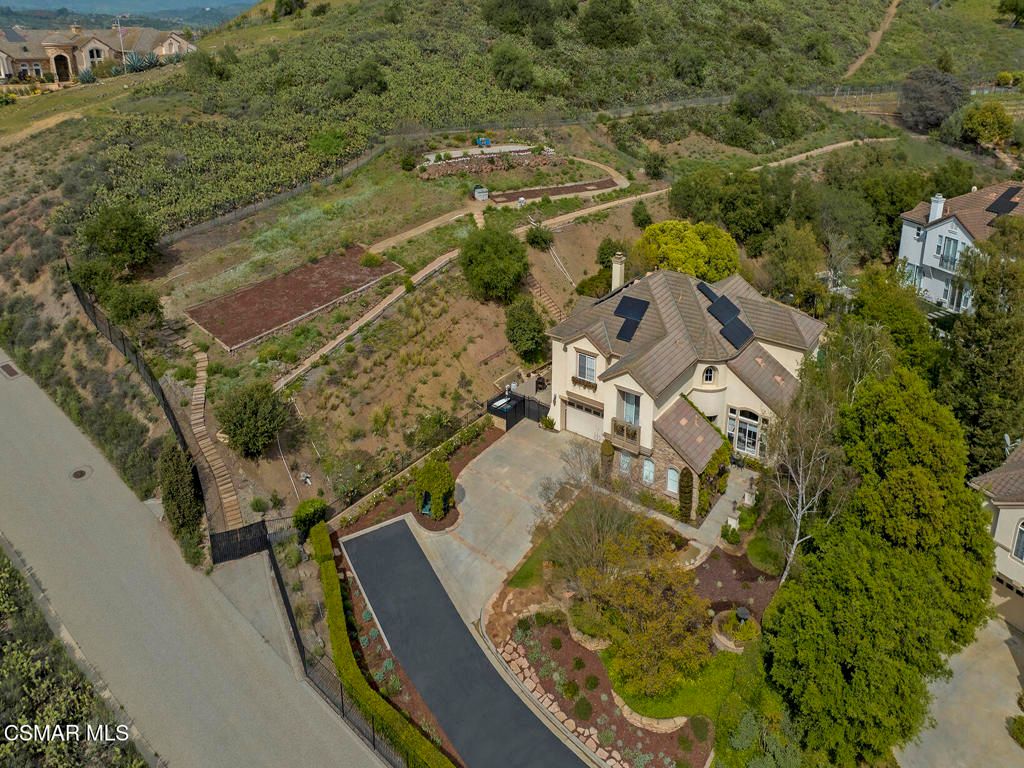 listing image 130728726562370090587