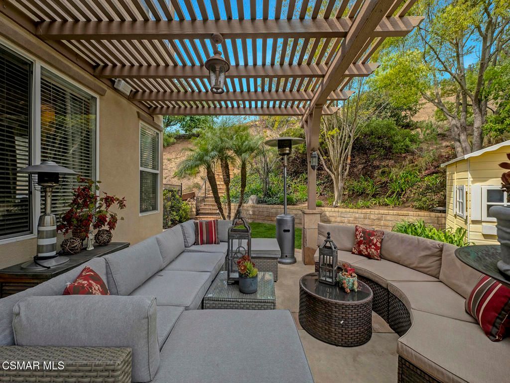 listing image 130725581044583833079
