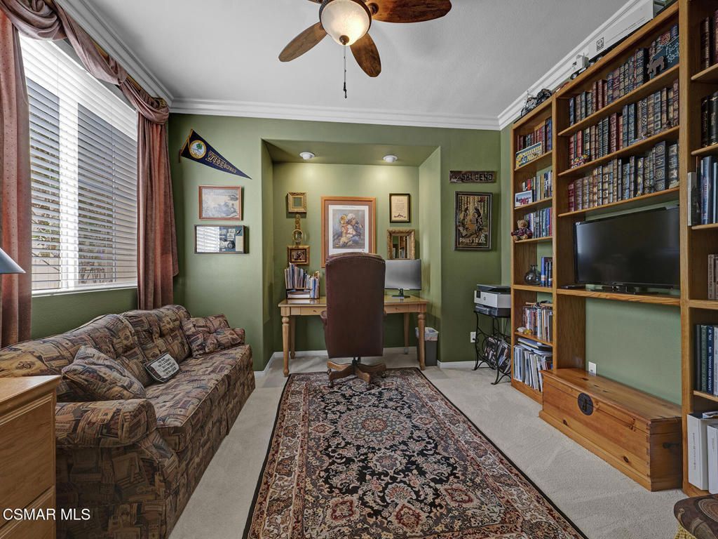 listing image 130724416881943744864