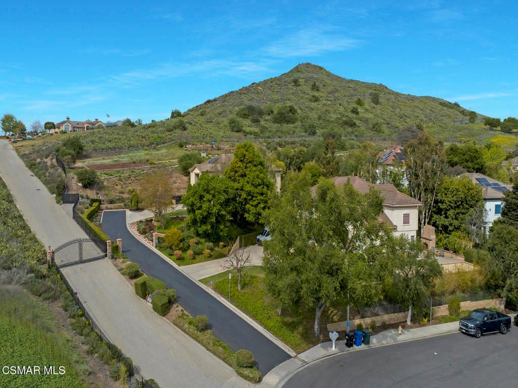 listing image 130723240701007252594