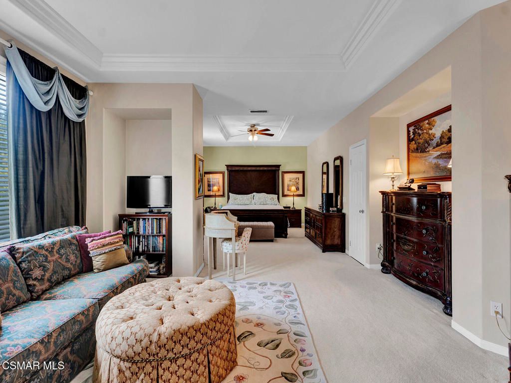listing image 130724507639665192173
