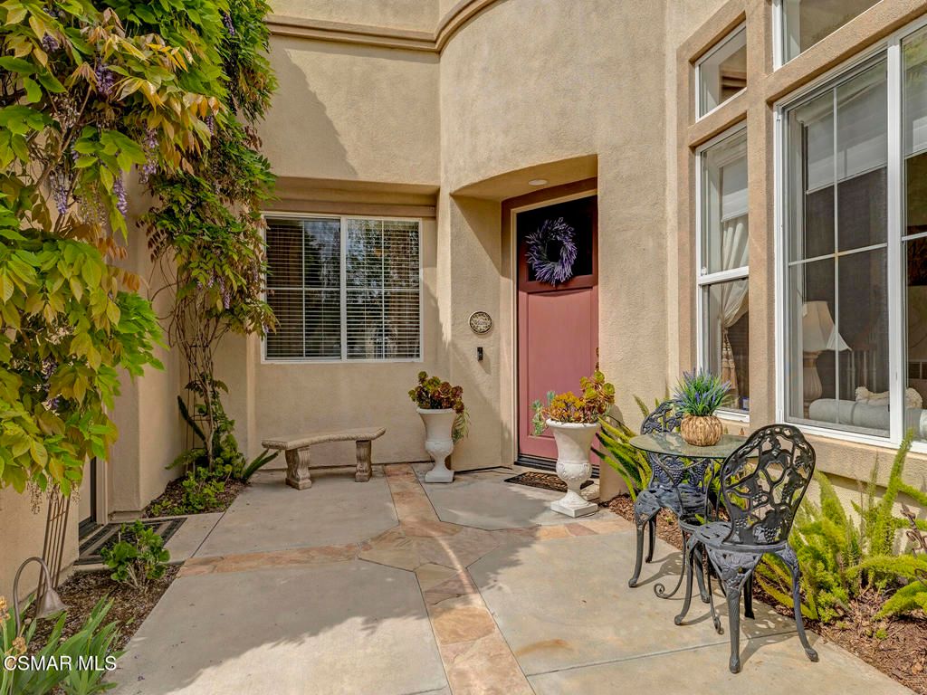 listing image 130727488686845534102