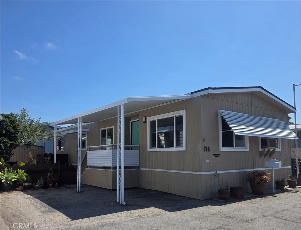 3860 S. Higuera St. C18