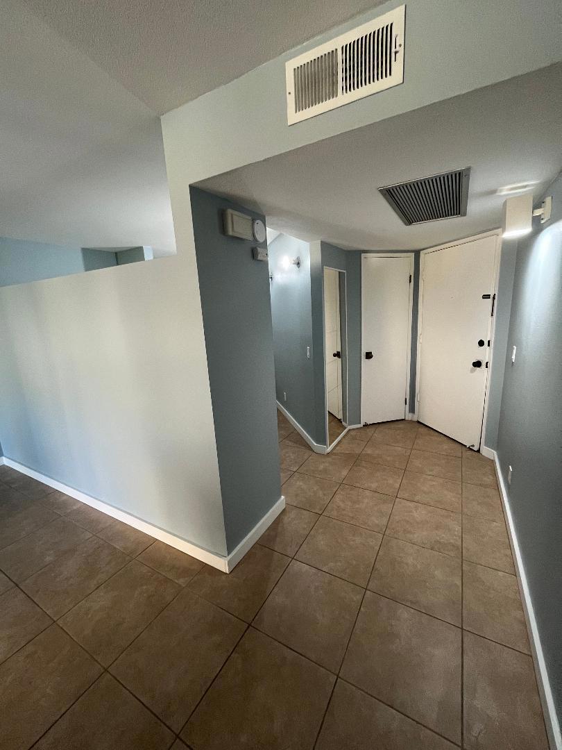 Palm Springs Golf & - Residential Lease