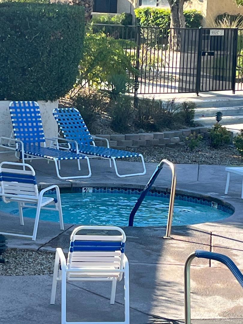 Palm Springs Golf & - Residential Lease