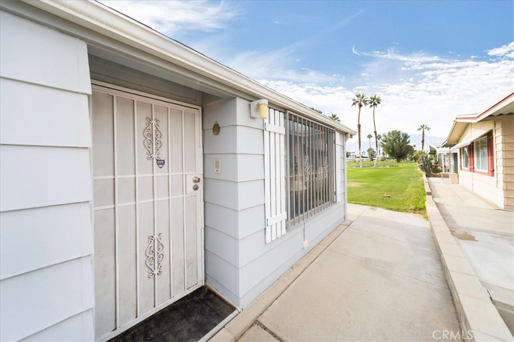 32617 Chiricahua Drive