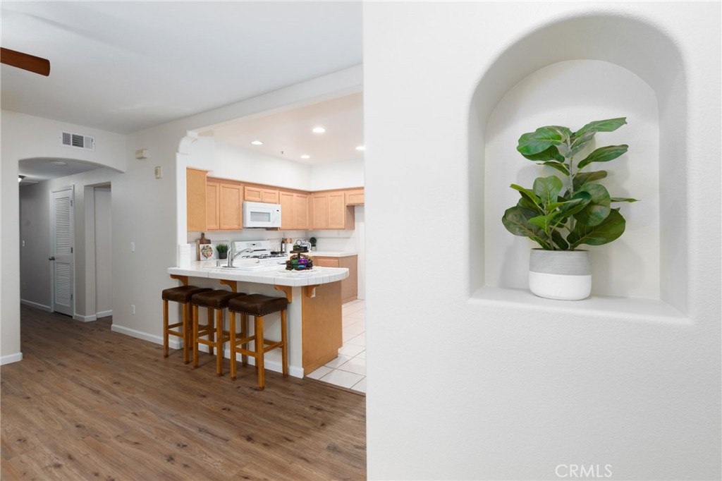 310 E McCoy Lane 5G