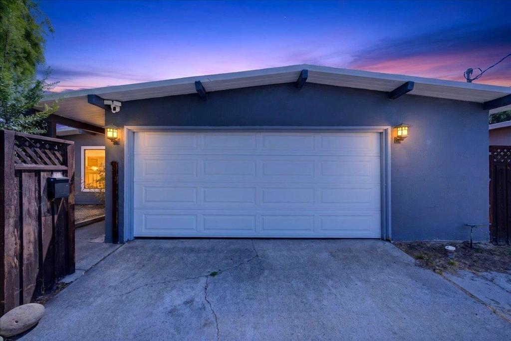 1111 Marionola Way