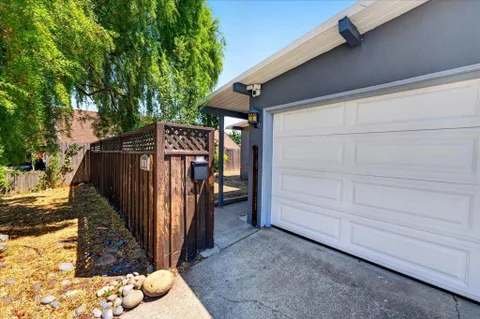 1111 Marionola Way, Pinole, CA 94564 - MLS#: ML82063205