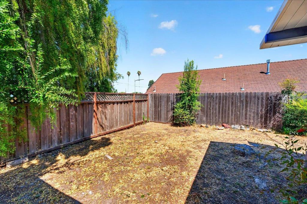 1111 Marionola Way