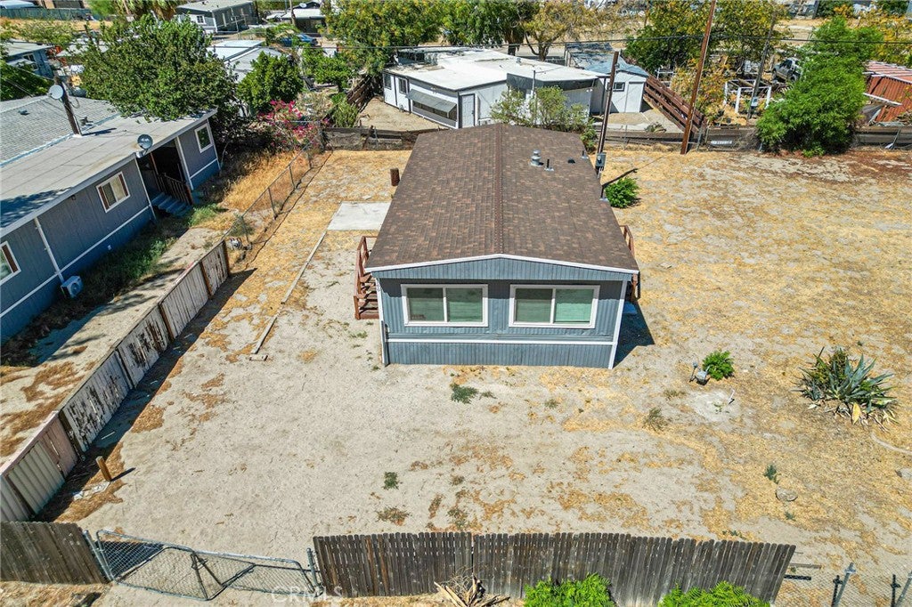 52100 Esperanza Avenue