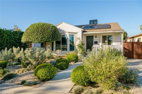 17641 Kittridge Lake Balboa CA 91406