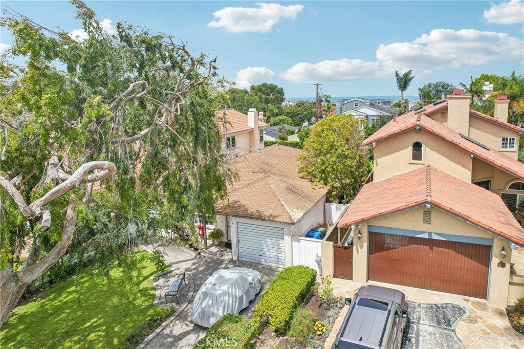 647 S Irena Avenue, Redondo Beach CA 90277