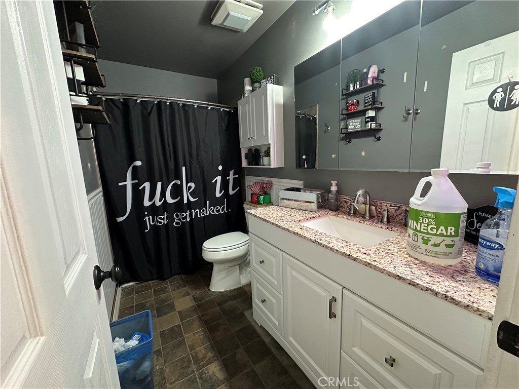 Properties 4 7009 Hanford Ave