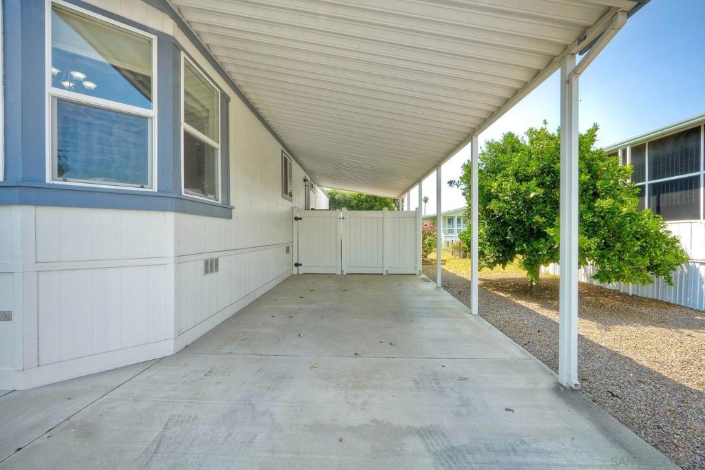 1001 S Hale Ave SPC 2