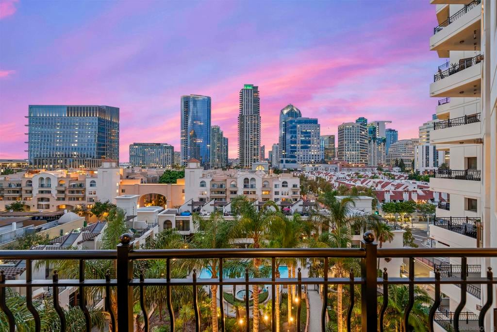 700 W Harbor Drive 805