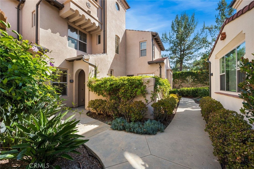 111 Tallowood