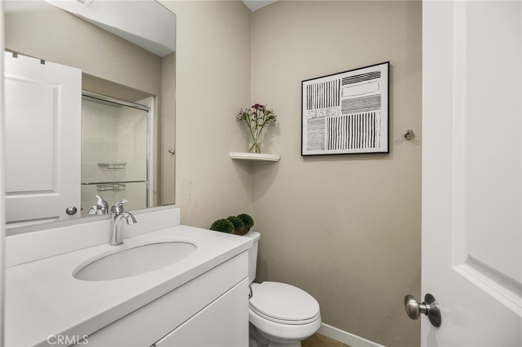 111 Tallowood, Irvine CA 92620 - Photo 7