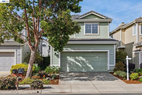 Photo of 35 Britt Ct, Alameda, CA 94502 (MLS # 41128800)