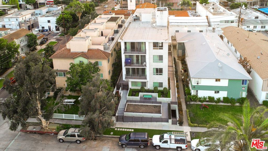 Properties 3 1063 S Wooster Street