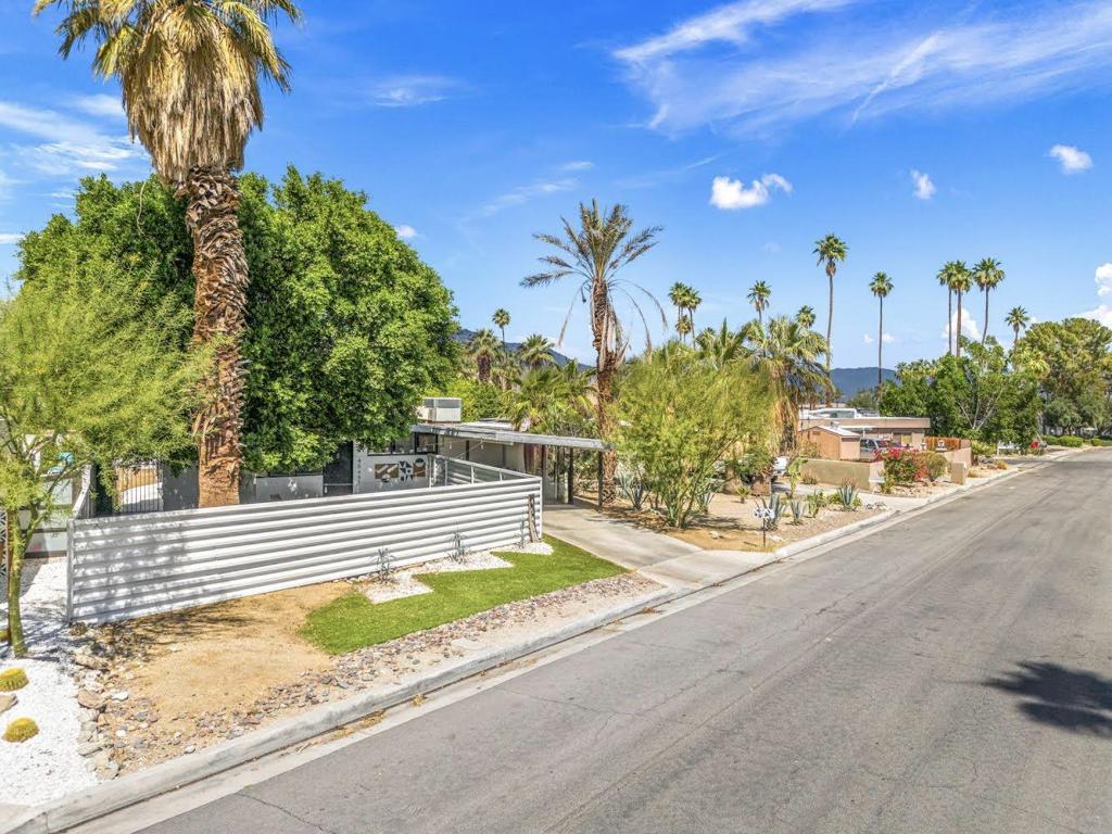 45461 Panorama Drive