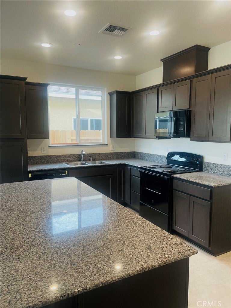 18 Squaw Valley Ct.