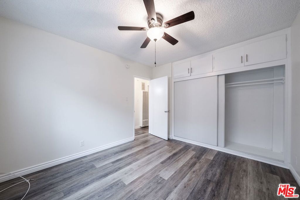 **Apply before October 1st to receive your FIRST MONTH OF RENT HALF OFF LIMITED-TIME OFFER**Beautifully Updated 1 Bed / 1 Bath Ground-Floor Unit in Prime Van Nuys Location Near Valley Glen! This spacious and inviting home features brand new renovation throughout, a generously sized kitchen with sleek quartz countertops, stainless steel appliances, and modern cabinetry. Oversized windows flood the space with natural light, creating a bright and airy atmosphere. The unit includes one dedicated parking space. Ideally situated close to shopping, dining, and major transit routes offering both comfort and convenience in a sought-after neighborhood. 1 parking spot included, shared laundry, gated community**