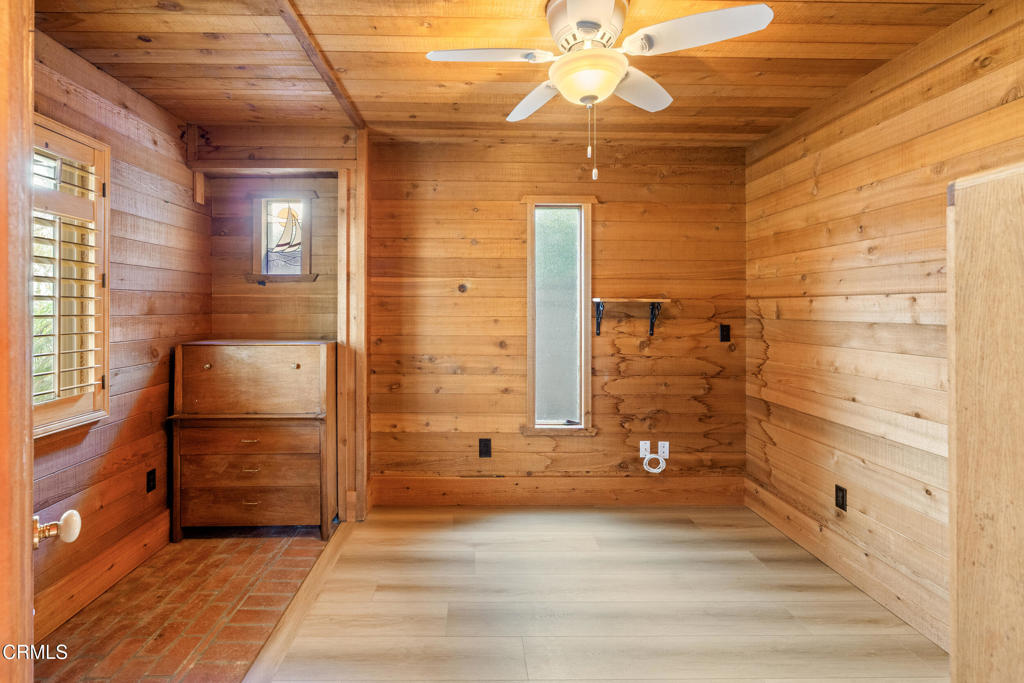 4844 Oceanaire Street