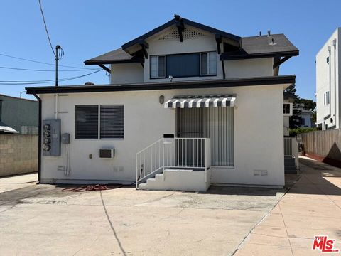 Photo of 2240 Crenshaw Boulevard #C, Los Angeles, CA 90016 (MLS # 26828707)