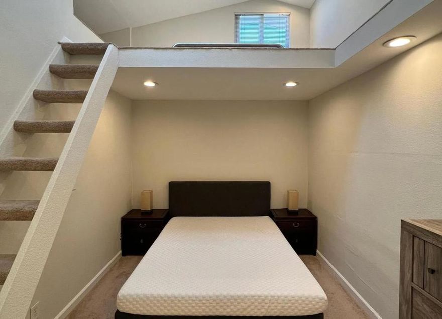 Wonderful Westside location! The ideal and flexible launch pad for your quintessential Santa Cruz life. West Cliff & Mitchells Cove Beach are a lovely, 5-minute greenbelt-stroll away on "Bethanys Curve". Just a mile from the Boardwalk, Main Beach and Downtown in one direction, and Natural Bridges, North Coast trails and Swift Street eateries a short stroll away the other direction. The unit is attached to the main home with its own separate private entrance, super cool with high ceilings, living room, like new kitchen, separate bath, large bedroom with extra loft area! Modern decor, fully furnished with everything you need!!! All utilities included including cable & internet.