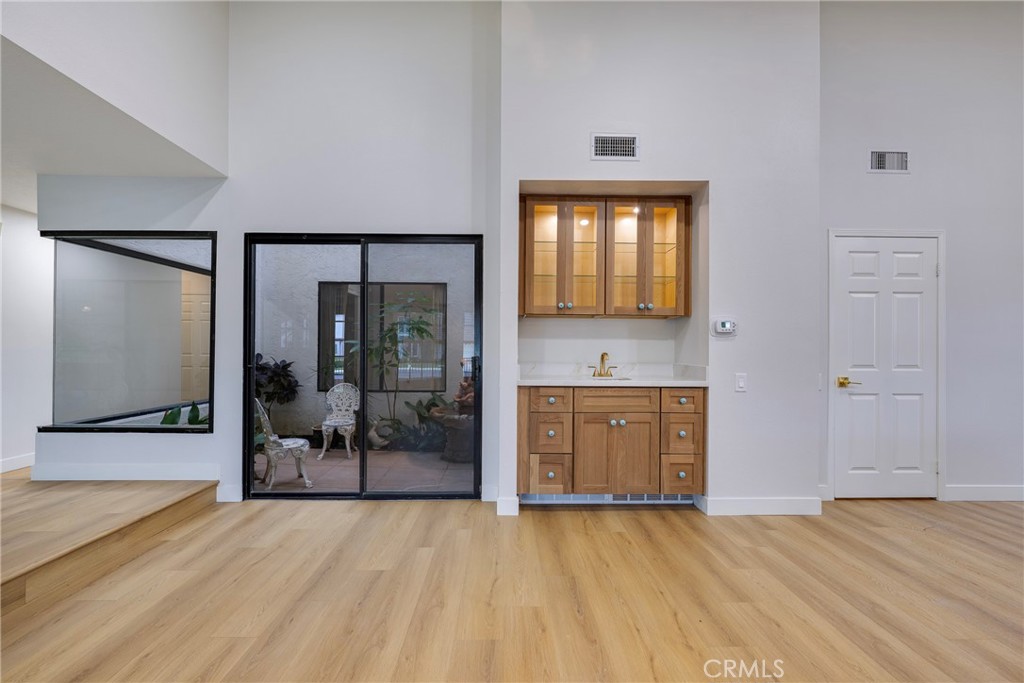 Anaheim Hills Estates (ANHI) - Residential