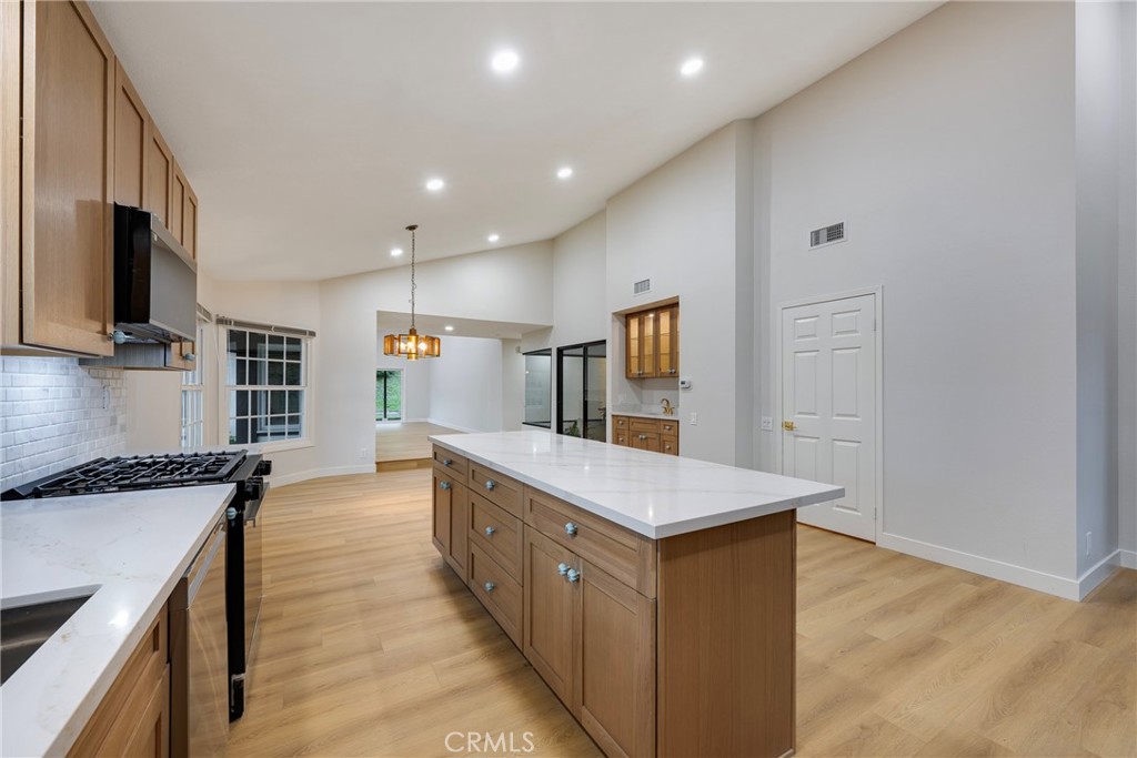 Anaheim Hills Estates (ANHI) - Residential