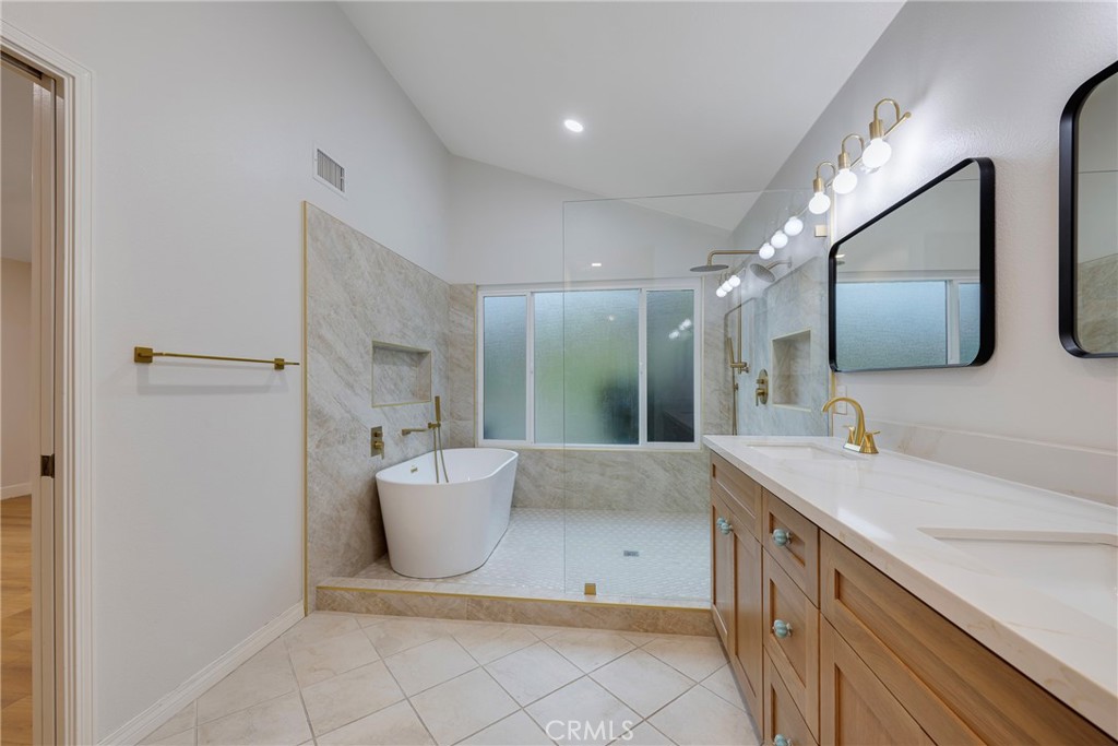 Anaheim Hills Estates (ANHI) - Residential