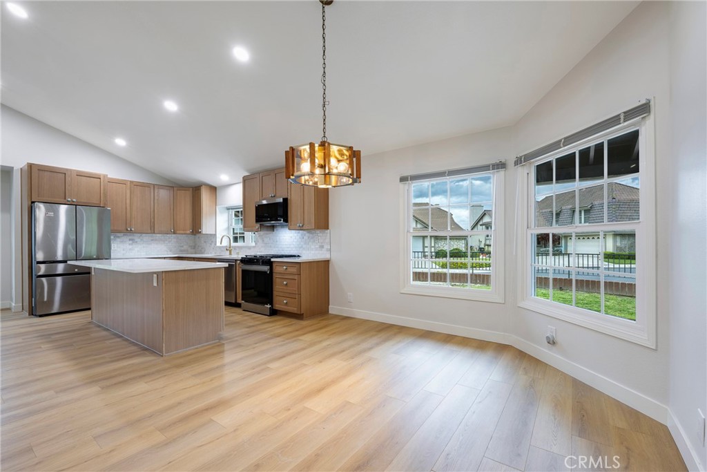 Anaheim Hills Estates (ANHI) - Residential