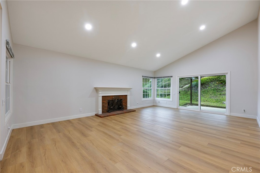 Anaheim Hills Estates (ANHI) - Residential