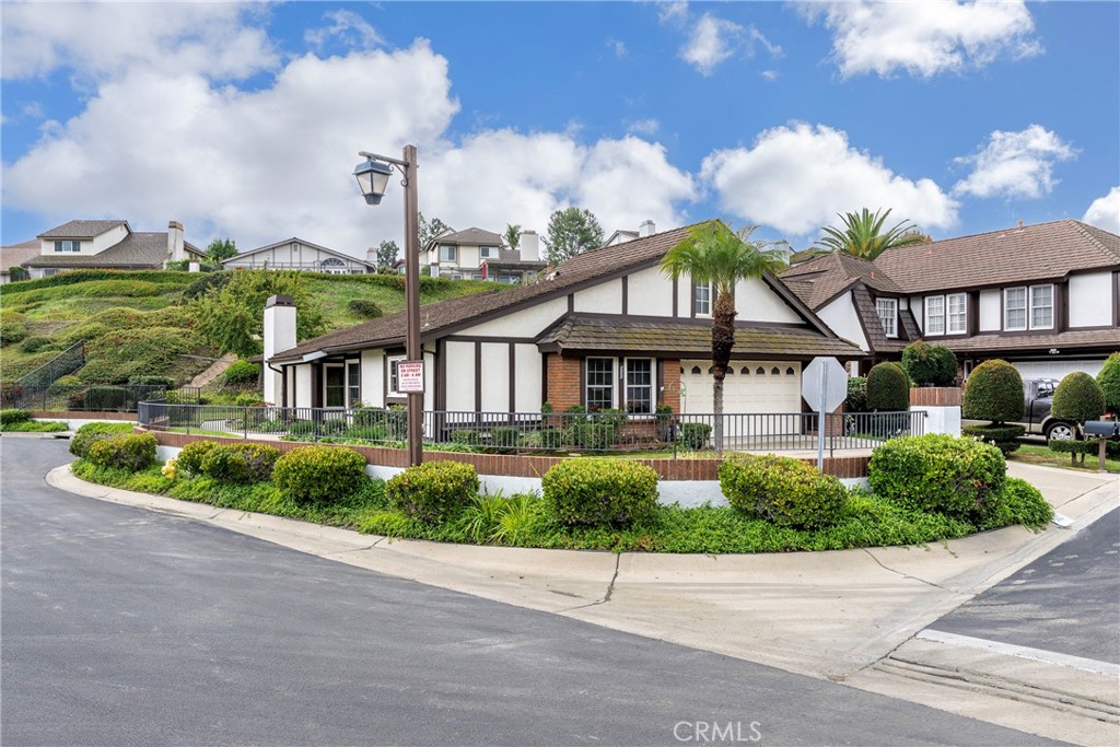 Anaheim Hills Estates (ANHI) - Residential