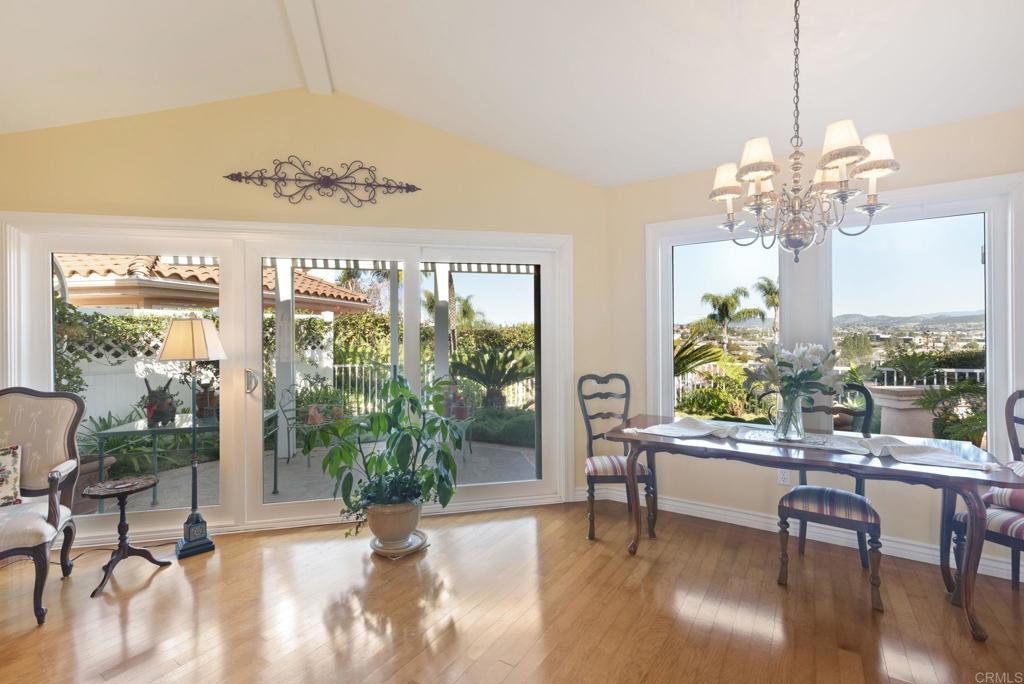 1238 Rue Saint Martin