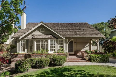 Photo of 1316 Bernal Avenue, Burlingame, CA 94010 (MLS # ML82024794)