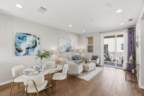 Photo of 970 Arrowleaf Place, San Jose, CA 95131 (MLS # ML82037833)