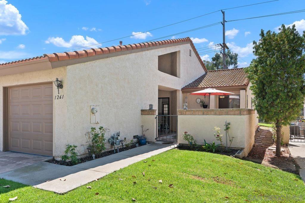 1261 Granada Way