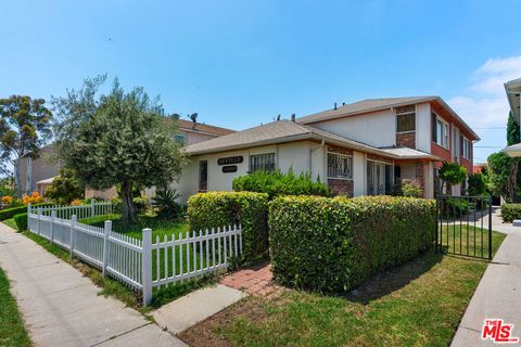 Photo of 831 Austin Avenue #1, Inglewood, CA 90302 (MLS # 25609033) Photo of 831 Austin Avenue #1, Inglewood, CA 90302 (MLS # 25609033)