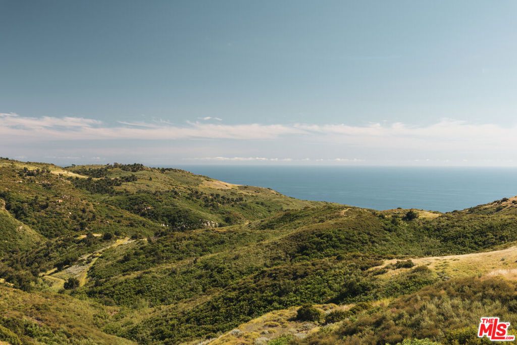 Photo of 2543 S Foose Road, Malibu, CA 90265 (MLS # 26709489)