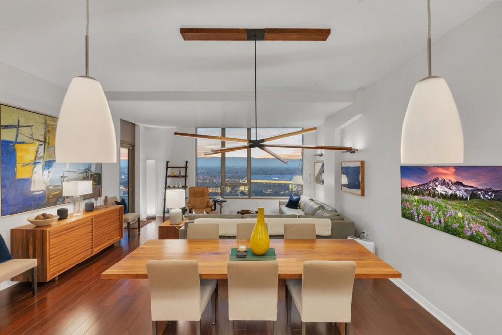 38 N Almaden Boulevard 2007