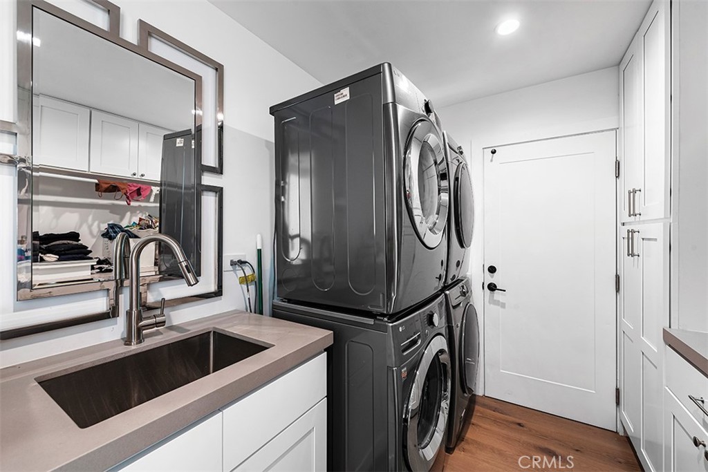 Irvine Terrace (IRVT) - Residential